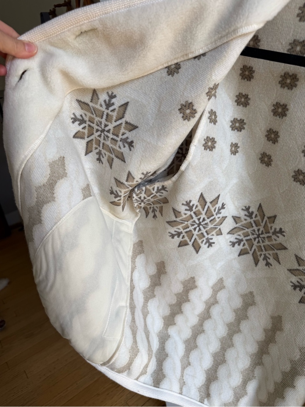 Duffel Outdoor Vintage Cream & Taupe Fleece Button-Front Jacket - Picture 5 of 8